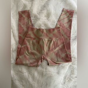 Pink active leggings